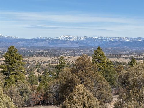 531 State Road 95, Rutheron, NM, 87551-5018 | Card Image