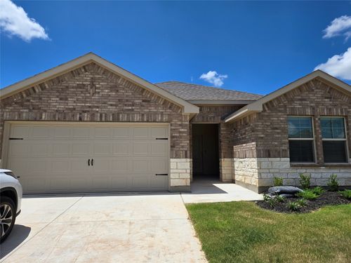 1608 Marsh St, Cleburne, TX, 76033-5077 | Card Image