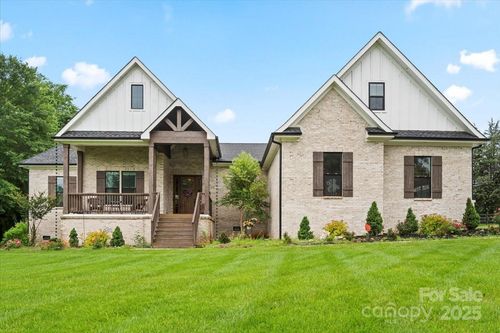 867 Bellegray Rd, Clover, SC, 29710-6717 | Card Image