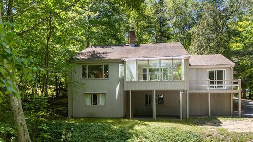 10 Wedgewood Dr, Grantham, NH, 03753-5479 | Card Image