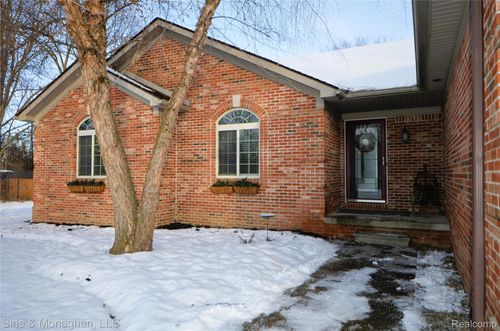 76152 Burman Rd, Richmond, MI, 48062-3239 | Card Image