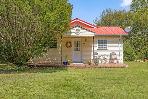 228 Oak St, Dunlap, TN, 37327-3927 | Card Image