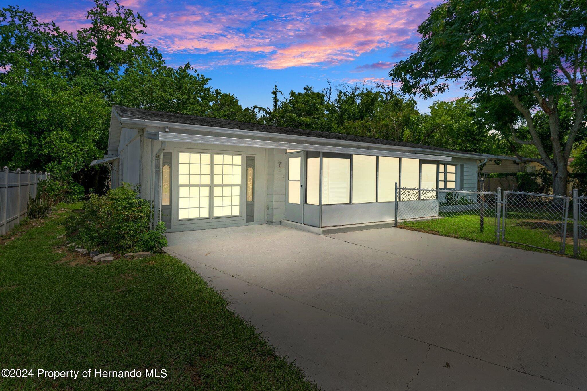 Melbourne St, Beverly Hills, FL 34465