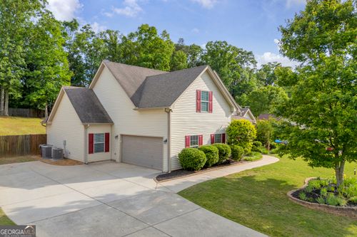 141 Cypress Dr, Jefferson, GA, 30549-5537 | Card Image