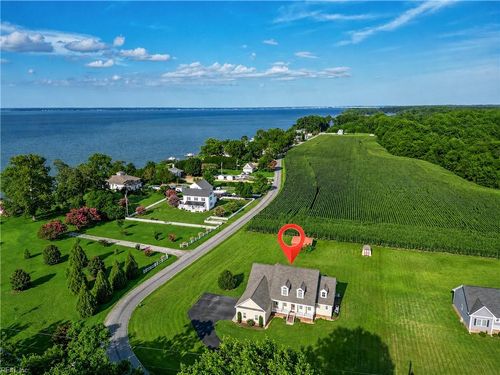 86 Brandon Point Rd, Locust Hill, VA, 23092-9645 | Card Image