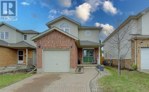 161 Windflower Drive S, Kitchener, ON, N2E3S9 | Card Image