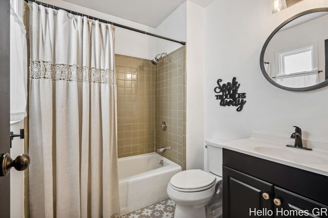 Primary Bath | Image 20
