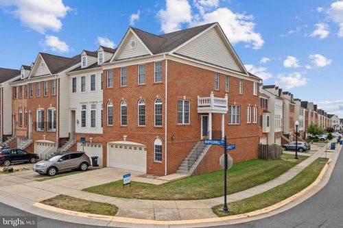 25370 Whippoorwill Ter, CHANTILLY, VA, 20152-6683 | Card Image