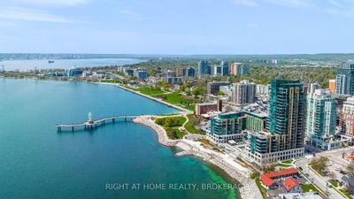 704 - 2060 Lakeshore Rd, Condo with 2 bedrooms, 2 bathrooms and 1 parking in Burlington ON | Image 1