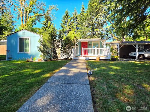 10002 Oak Ln Sw, Lakewood, WA, 98499-1742 | Card Image