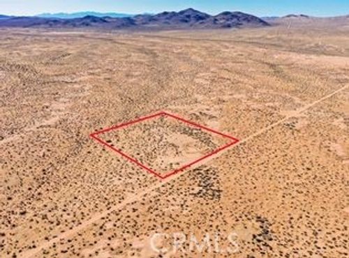 21353 Riverview Rd, Hinkley, CA, 92347 | Card Image