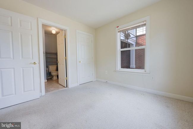 8182 Cobble Pond Way, Townhouse with 4 bedrooms, 3 bathrooms and null parking in MANASSAS VA | Image 45