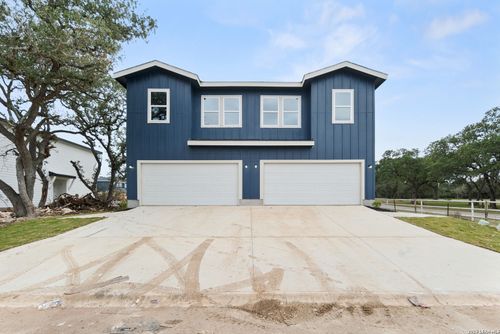 36-9193 Dietz Elkhorn Rd, Boerne, TX, 78015-8402 | Card Image