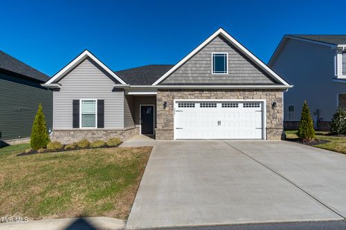 204 Gunners Way, Gray, TN, 37615-4420 | Card Image