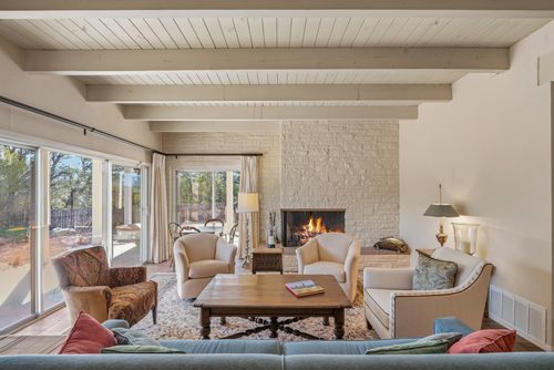 1041 Mansion Ridge Rd, Santa Fe, NM, 87501-1049 | Card Image