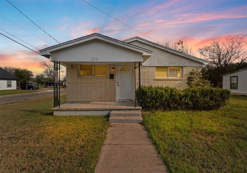 523 Hatton St, Waco, TX, 76704-2403 | Card Image