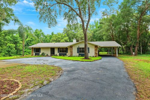 22460 Chenoak Rd, BROOKSVILLE, FL, 34602-6112 | Card Image