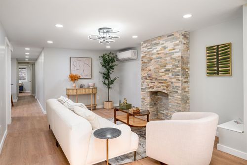 1-70 Bowers St, Jersey City, NJ, 07307-3371 | Card Image