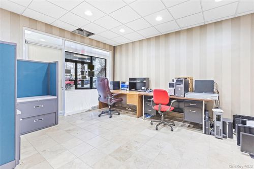 3330 Veterans Memorial Hwy, Bohemia, NY, 11716-1036 | Card Image