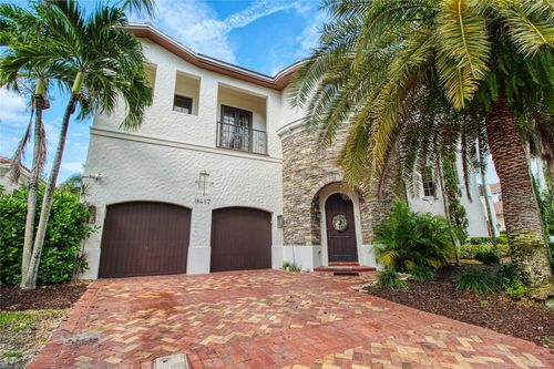 9417 Satinleaf Pl, Parkland, FL, 33076-3962 | Card Image