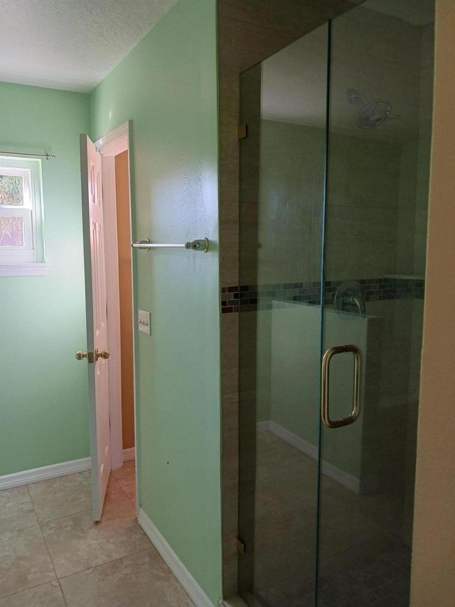 124 Sw Sea Lion Rd, House other with 3 bedrooms, 1 bathrooms and null parking in Port St. Lucie FL | Image 6