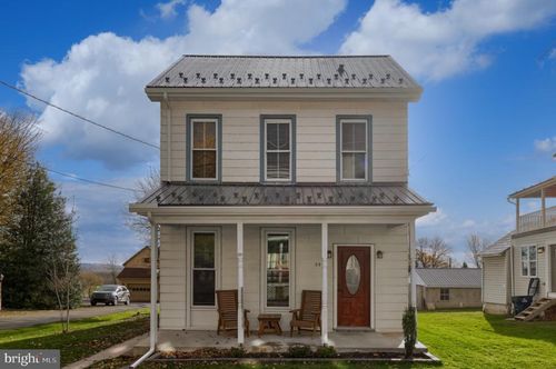 205 E Main St, TERRE HILL, PA, 17581-9641 | Card Image