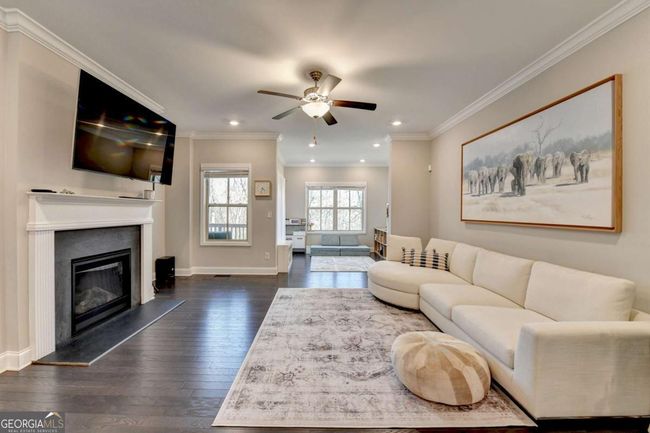 373 Via Secco Ln, Townhouse with 4 bedrooms, 4 bathrooms and null parking in Suwanee GA | Image 23