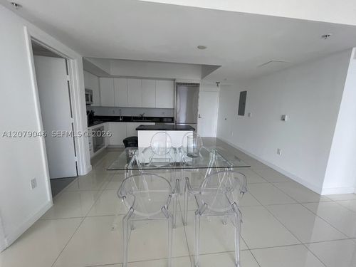 3504-92 Sw 3rd St, Miami, FL, 33130-3371 | Card Image