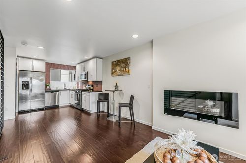 7748 Delridge Way Sw, Seattle, WA, 98106-1738 | Card Image