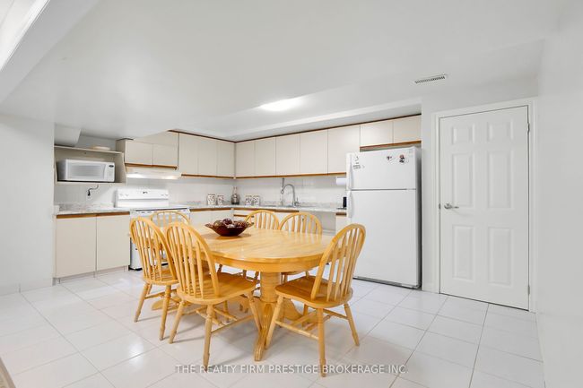80 Virginia Cres, House other with 5 bedrooms, 4 bathrooms and 4 parking in London ON | Image 35