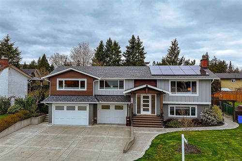 1894 Seaboard Cres, Saanichton, BC, V8M1K6 | Card Image