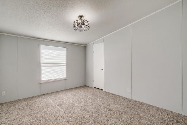 129 Clay Ct, House other with 3 bedrooms, 2 bathrooms and null parking in Springtown TX | Image 32