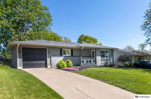 5910 Gillan Rd, Lincoln, NE, 68505-2329 | Card Image
