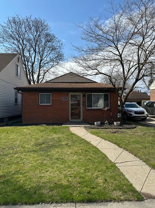 2157 Mclain Ave, Lincoln Park, MI, 48146-2279 | Card Image