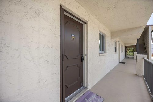 528-2220 Stickney Point Road, SARASOTA, FL, 34231 | Card Image