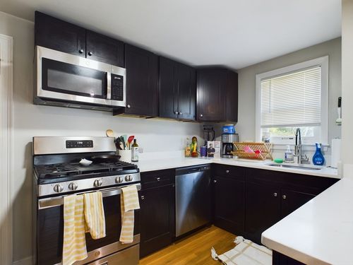 1r-3 Sagamore Ave, Quincy, MA, 02171-2552 | Card Image