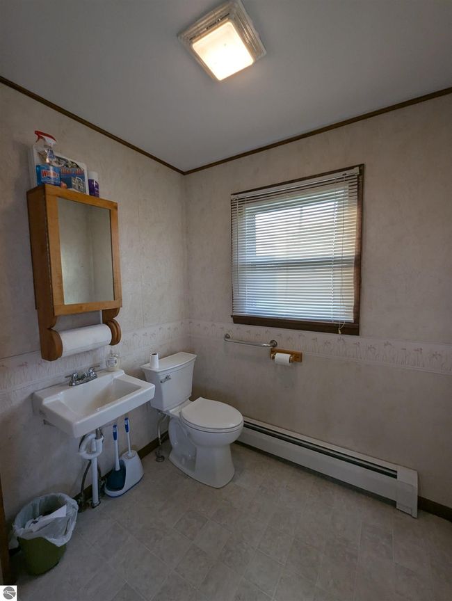 320 N State St, Home with 0 bedrooms, 0 bathrooms and 20 parking in Twining MI | Image 25