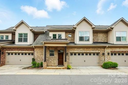 5107 Waldron Meadow Dr, Charlotte, NC, 28226-8801 | Card Image