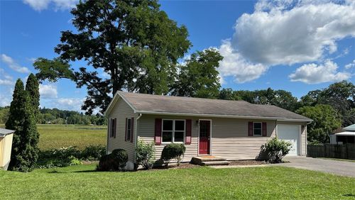 438 Ritchey Blvd, Penn Yan, NY, 14527-1461 | Card Image