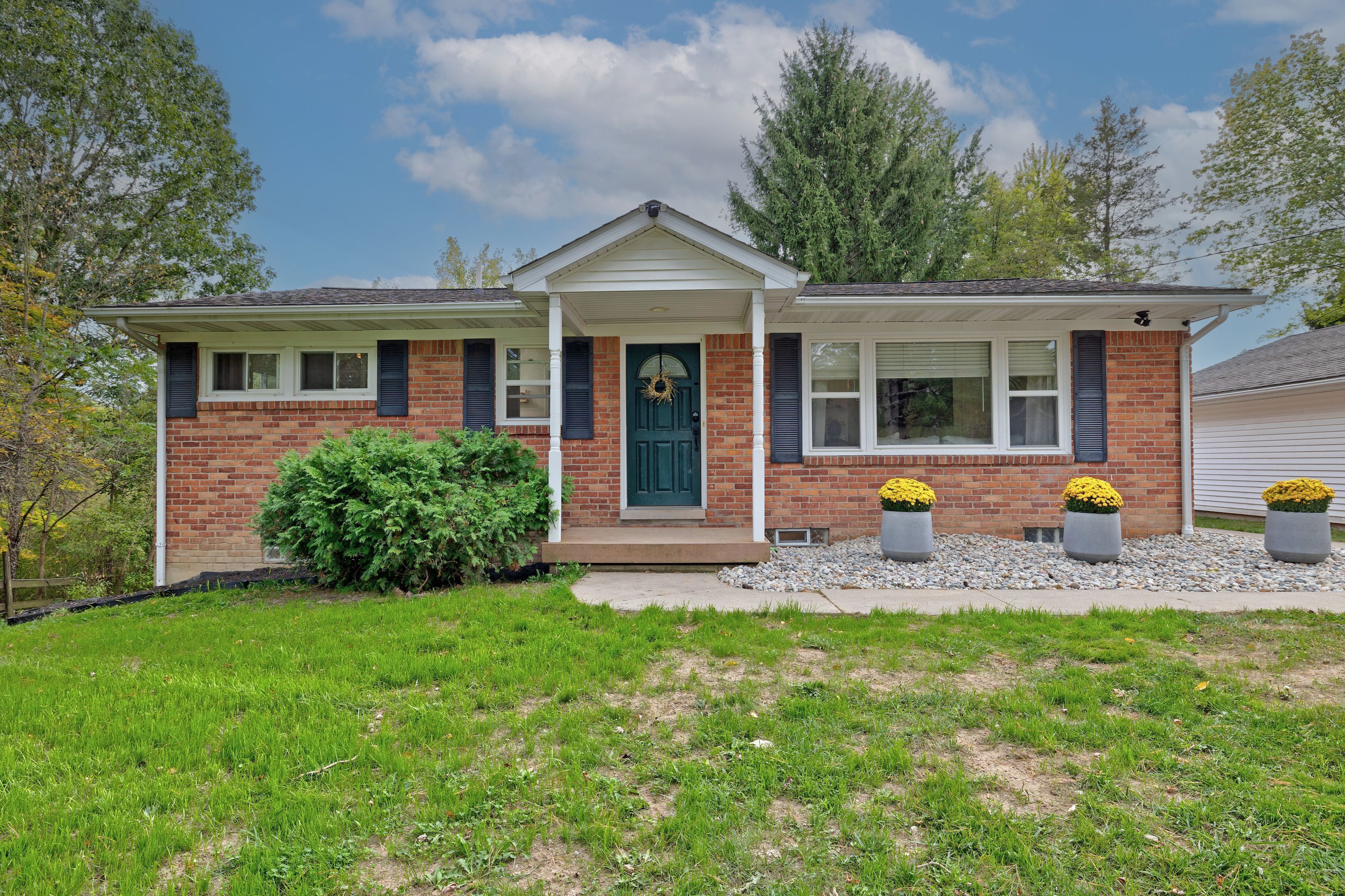 Grange Hall Rd, Ortonville, MI 48462