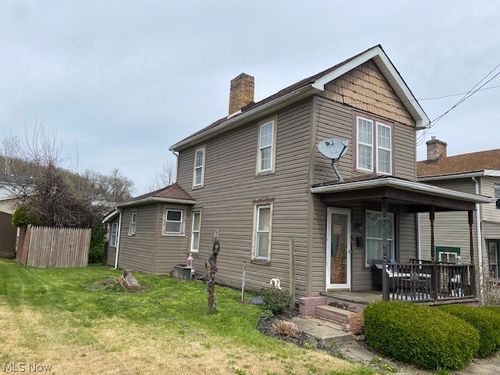 810 Daniels Street, Toronto, OH, 43964 | Card Image