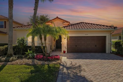 10684 Ivanhoe Ln, Wellington, FL, 33414-9356 | Card Image