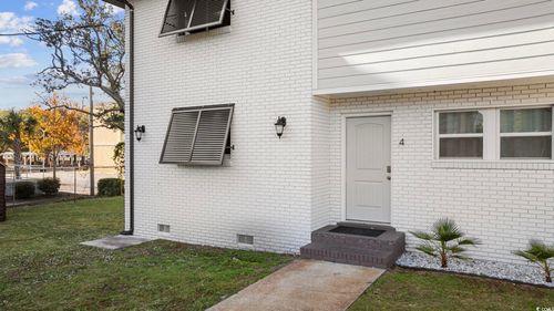 apt-4-409 17th Ave N, Myrtle Beach, SC, 29577-3662 | Card Image