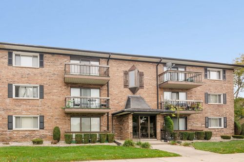 3c-10851 S Keating Ave, Oak Lawn, IL, 60453-5468 | Card Image