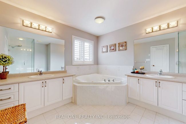 646 Peter Rupert Ave, House other with 4 bedrooms, 5 bathrooms and 6 parking in Maple ON | Image 22