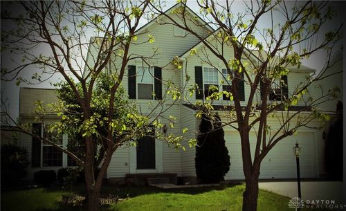 10074 Edgerton Dr, Miamisburg, OH, 45342-7228 | Card Image