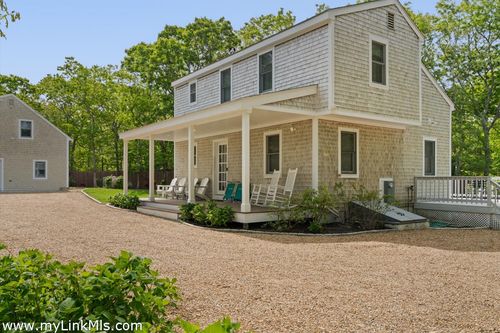 4 Hye Ln, Edgartown, MA, 02539-7101 | Card Image