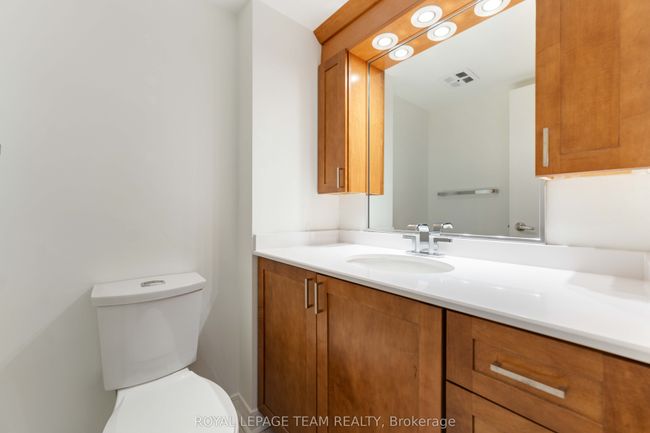1601 - 1195 Richmond Rd, Condo with 3 bedrooms, 2 bathrooms and null parking in Ottawa ON | Image 18