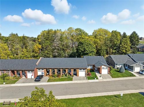 34 Cardinal Mindszenty Blvd, Hamilton, ON, L9B2M3 | Card Image