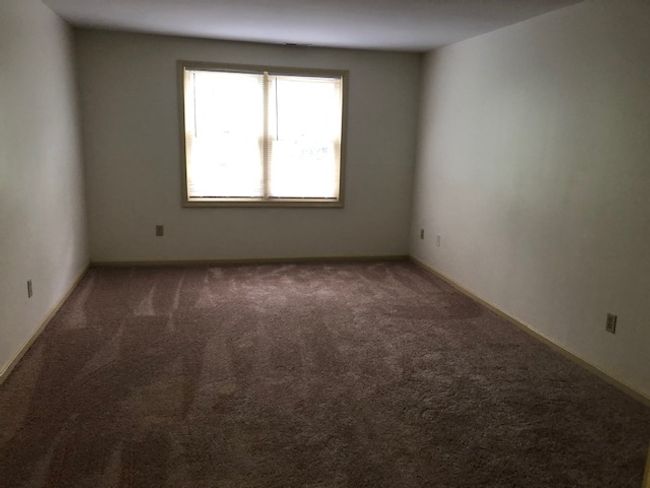 APT-206 - 7 Railroad Ave, Condo with 2 bedrooms, 1 bathrooms and null parking in Derry NH | Image 25